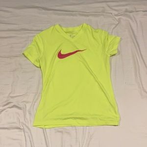 Size Youth large Color neon yellow and pink